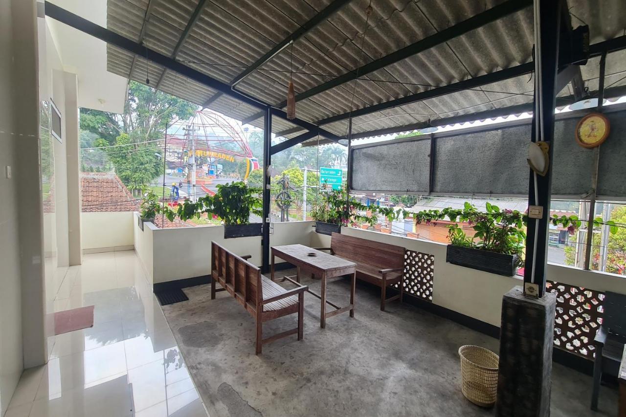 Capital O 93250 Hotel Tirta Kencana 2 Baturaden Banyumas Eksteriør billede