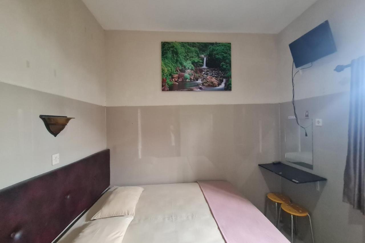Capital O 93250 Hotel Tirta Kencana 2 Baturaden Banyumas Eksteriør billede