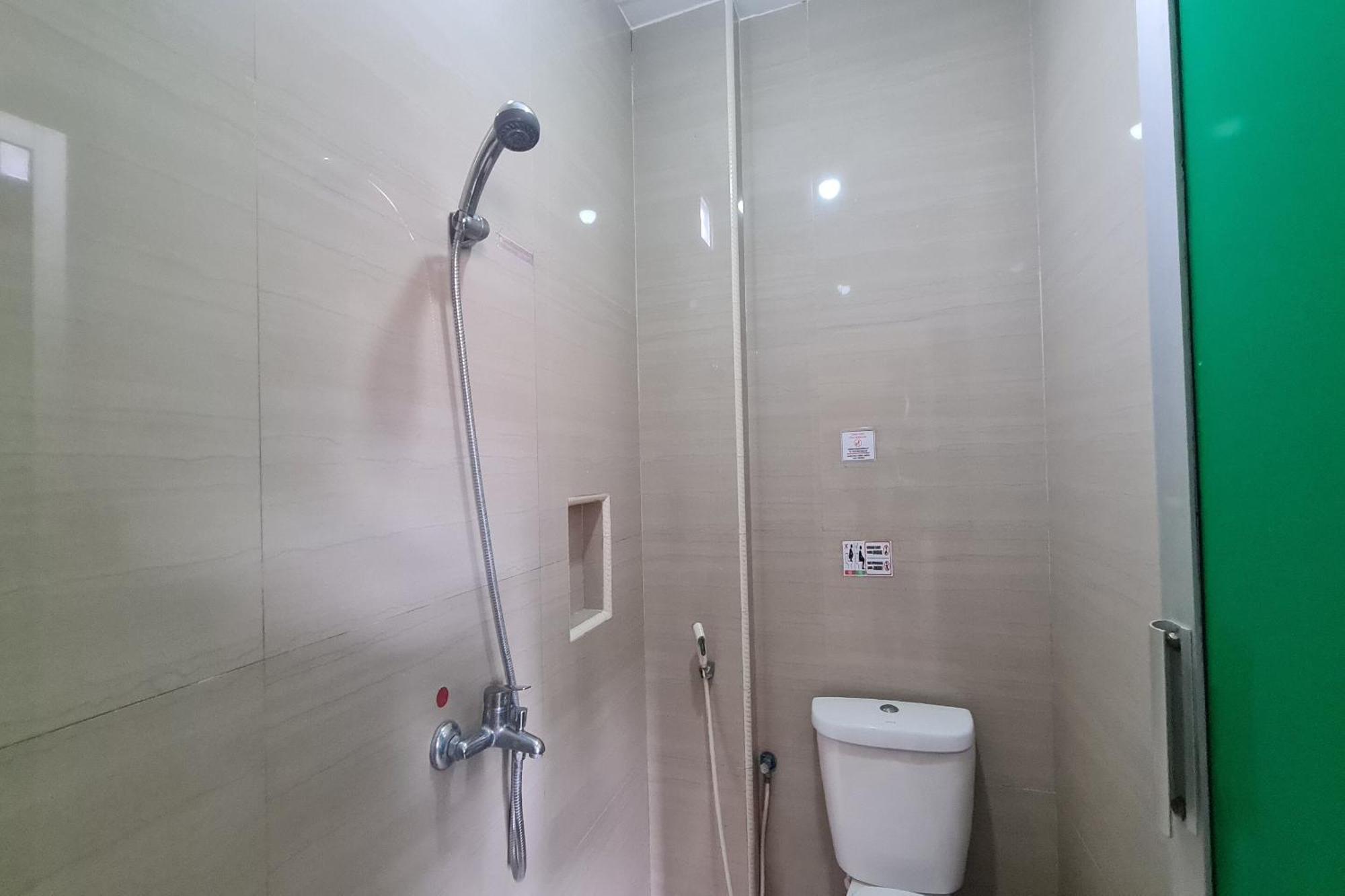 Capital O 93250 Hotel Tirta Kencana 2 Baturaden Banyumas Eksteriør billede